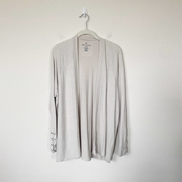 American Eagle Outfitters Sweaters - [American Eagle Outfitters] Soft & Sexy Plush Open Front Beige Cardigan Sz Small